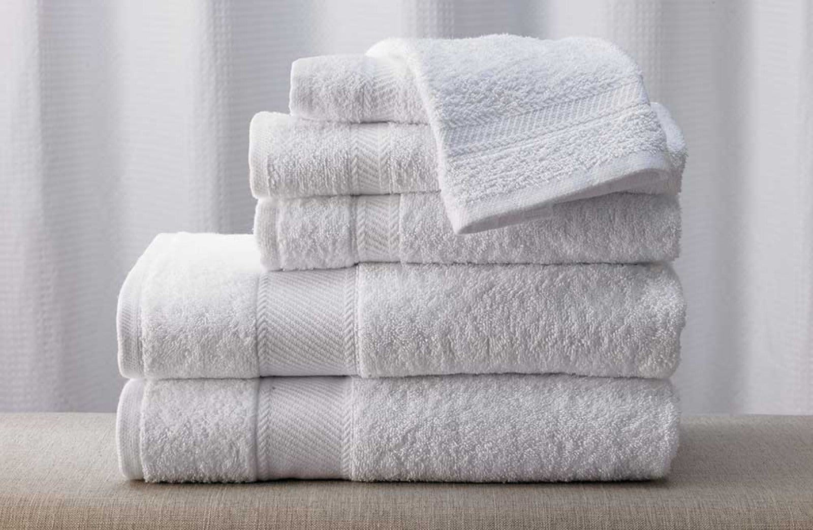 Hotel bath towels supplied through commercial linen services in Australia
